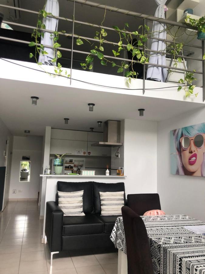 Apartamento EL DEPTO tipo duplex pleno centro Monte Grande Exterior foto